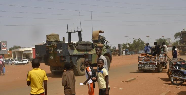 Niger : premier départ de soldats français vers le Tchad