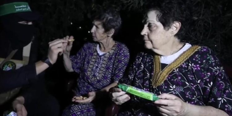 Otage Israélienne libérée: Hamas nous a bien traité et a subvenu à tous nos besoins