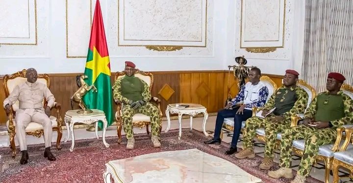 Burkina Faso : Guillaume Soro rencontre le président de la transition