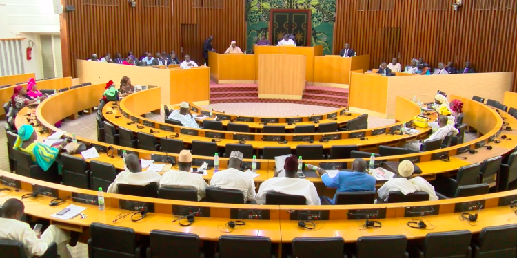 Sénégal / Budget du ministère de l’artisanat et du secteur informel : l’indignation des députés