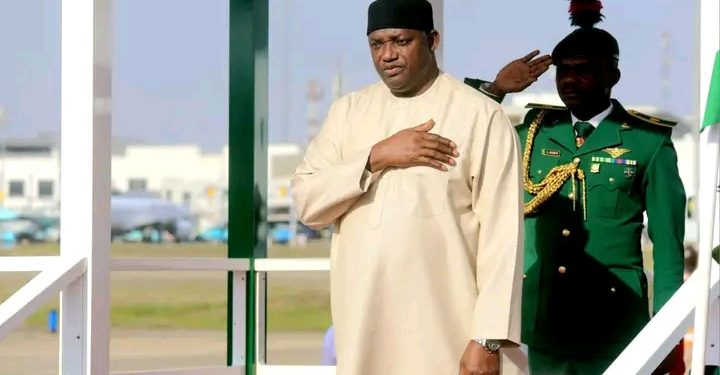 64 ème sommet de la CEDEAO : Adama Barrow à Abuja 