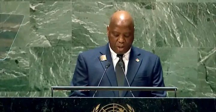 Guinéens menacés d’expulsion en Belgique : leur Ministre de tutelle hausse le ton