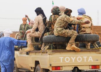 Mali :  chassés de Kidal, les rebelles touaregs préparent leur retour