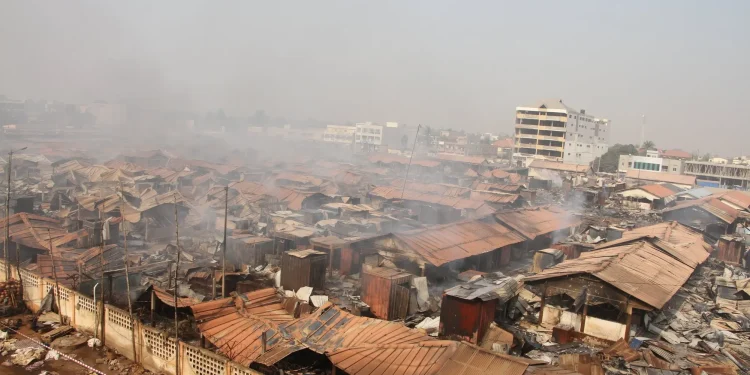 Togo : incendie au marché d’Agoè Assiyéyé à Lomé, un triste écho de 2013