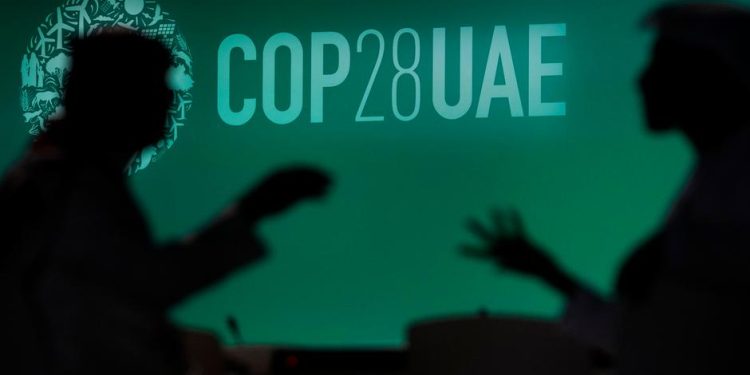 COP 28 : un projet d’accord controversé