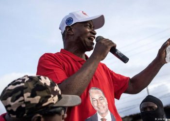 Sierra Leone : la justice ordonne l’arrestation du leader de l’opposition