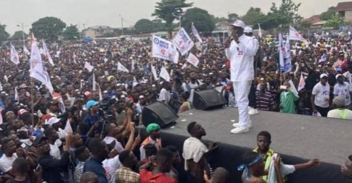 Présidentielle en RD Congo: dernier meeting pour l’opposant Martin Fayulu