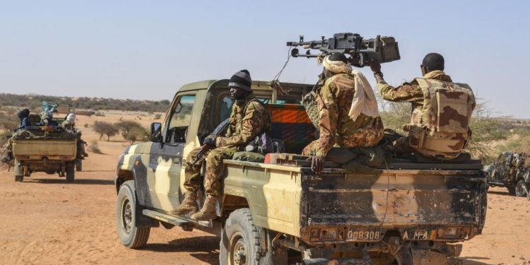 Mali : attaques rebelles repoussées