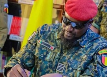 Guinée : où se trouvait Doumbouya dans les deux premiers jours de l’incendie à Kaloum ? (Révélation)