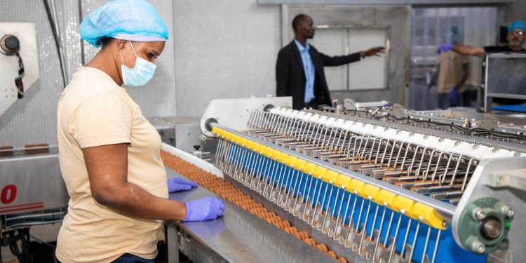 Coopération Sénégalo-Ivoirienne dans l’Industrie agro-alimentaire : un pas vers l’expansion de l’usine FKS en Côte d’Ivoire