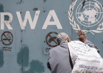 Soupçons d’implication dans l’attaque du 7 octobre : des soutiens d’Israël suspendent leur financement à l’UNRWA
