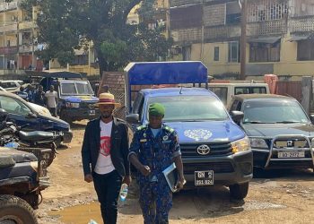 Guinée: le secrétaire général du syndicat de la presse privée reste en prison