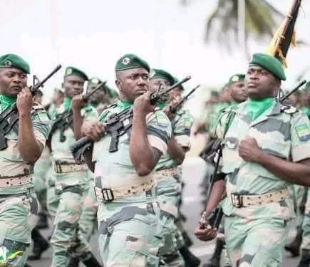 Gabon : les officiers de l’armée autorisés désormais à se marier avec plusieurs femmes