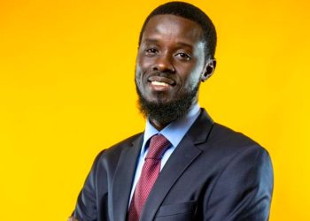 Sénégal : Bassirou Diomaye Faye renforce ses appuis avec Mary Teuw Niane, Mimi Touré vise le soutien de Dr. Babacar Diop