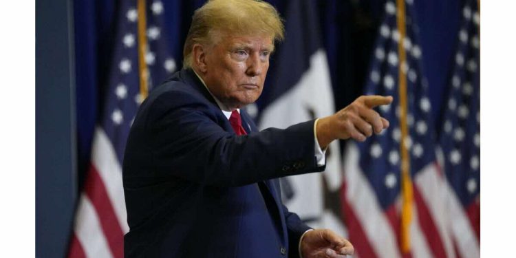 La Cour suprême américaine va examiner la question de l’inéligibilité de Trump