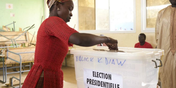 Présidentielle au Sénégal : l’échiquier politique assombrit à la veille de la campagne électorale