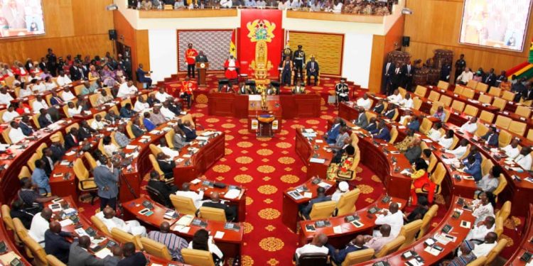 Ghana : adoption d’un projet de loi anti-LGBTQ+ au parlement