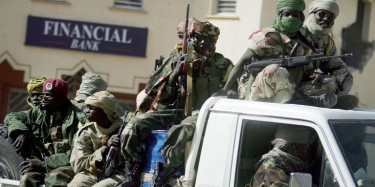 Tensions à N’Djamena : échanges de tirs et perturbations après l’attaque des services de renseignement