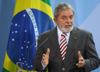 Brésil-Israël: Lula « persona non grata », l’ambassadeur israélien convoqué par Brasilia