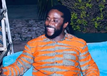 Depuis Paris, Élie Kamano promet de tout déballer à son retour en Guinée