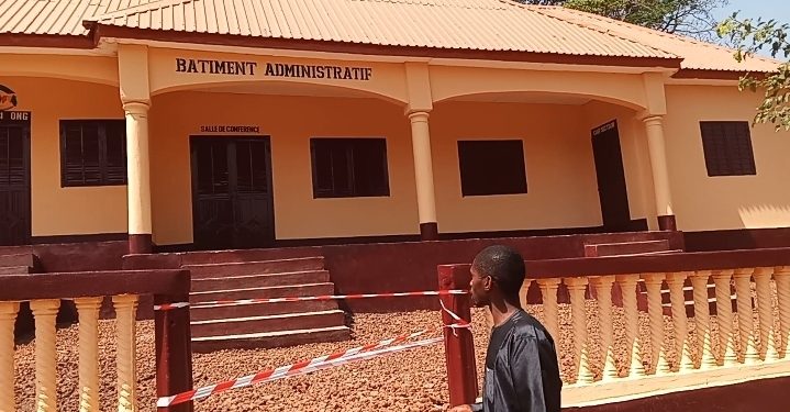 Guinée : Hamdalaye, une localité rurale se dote d’un bloc administratif et d’un logement pour fonctionnaires