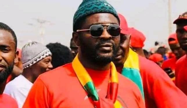 Gêné par la liberté de Fonike Mengué : le CNRD ressuscite une vieille histoire contre l’activiste guinéen