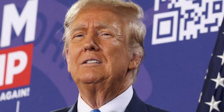 Trump promet des expulsions de migrants en cas de victoire