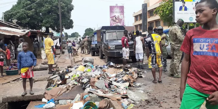 Kaloum : les femmes déversent leur colère dans la rue