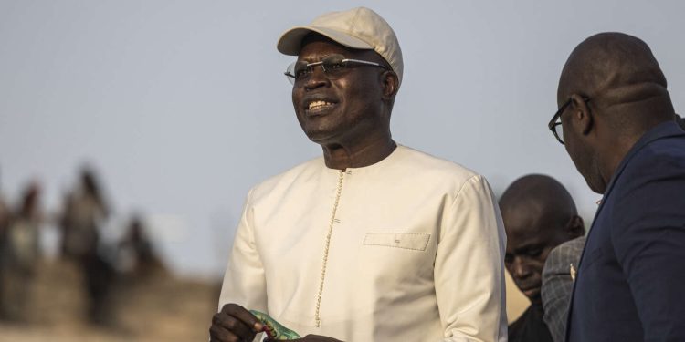 Khalifa Ababacar Sall : un homme d’État expérimenté à la conquête du pouvoir