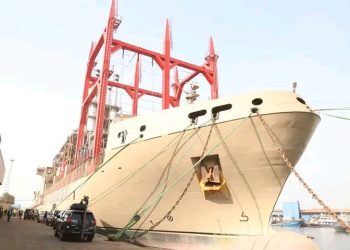 Délestages en Guinée : un bateau électrique turc attendu à Conakry 