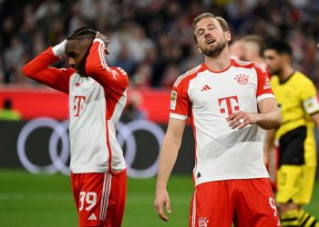 Allemagne: Leverkusen s’échappe en tête après la défaite du Bayern contre Dortmund