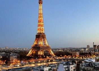 Paris : un malentendu entre un enfant et son père vire au suicide