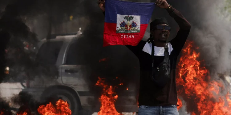 Crise en Haïti : état d’urgence et couvre-feu après l’assaut des gangs