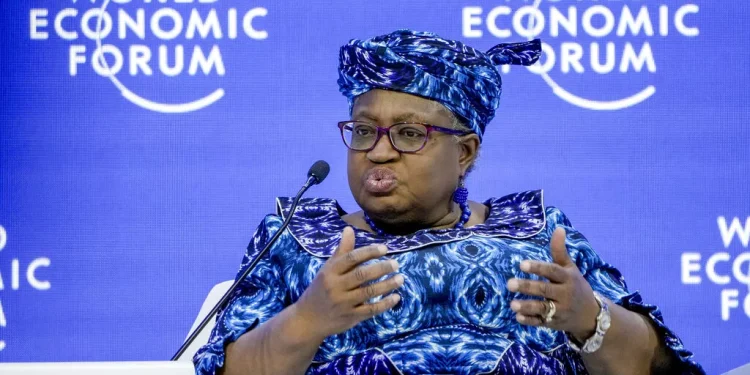 Après une chute de 1,2% en 2023, le commerce mondial devrait reprendre cette année“