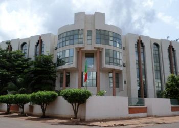 Mali : la Cour suprême tranche sur la suspension des activités des partis politiques