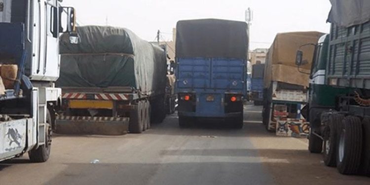 Sénégal : un transporteur guinéen détenu dans un poste de douane depuis le mois de mars 