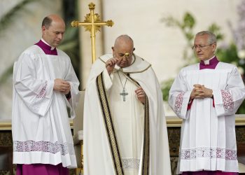 Pâques : le Pape François inspire la foi et apaise les inquiétudes autour de sa santé