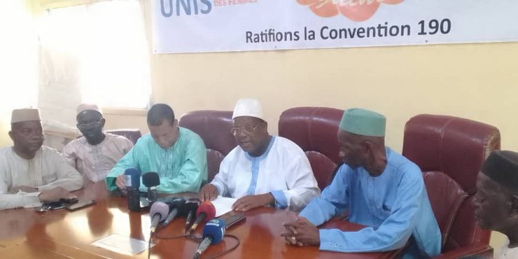 Guinée : le Syndicat de la presse et les centrales syndicales durcissent le ton