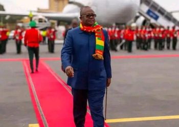 Critiqué pour ses relations avec la Russie, le général Emballó répond à ses détracteurs