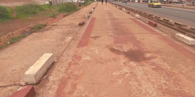 Guinée : À l’arrêt, la bascule de Maneah entre oubli et abandon
