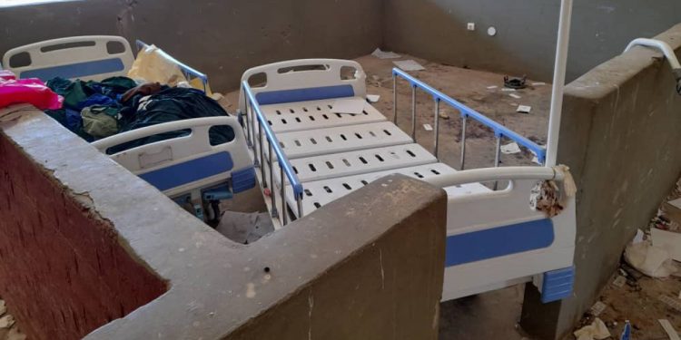 Éthiopie : le secteur médical visé par des attaques de forces éthiopiennes, selon HRW
