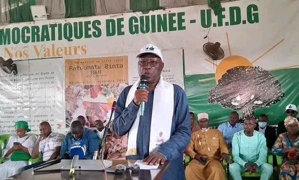 Kalemodou Yansané, figure du parti UFDG de Cellou Dalein Diallo