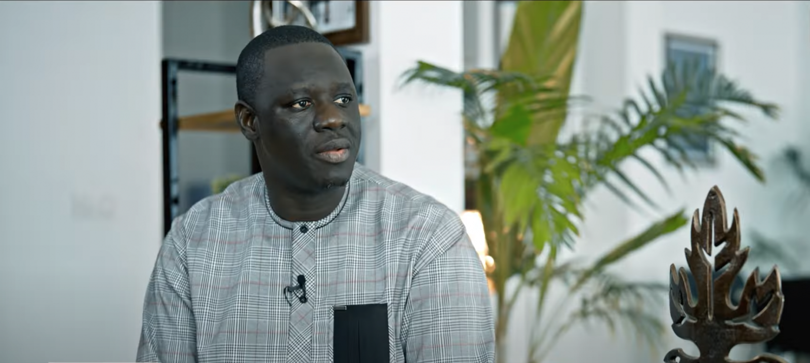 « Cette décision est une invite aux pays africains à mieux considérer le mot « souveraineté » sur tous les plans.» (El Hadj Mounirou Ndiaye, économiste)