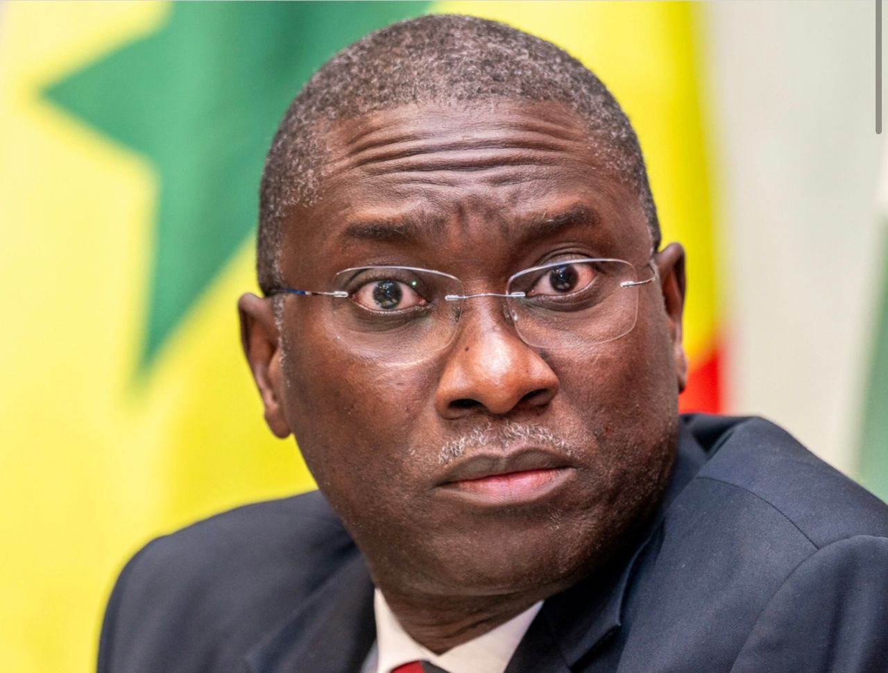 Sénégal : un ancien ministre sous bracelet électronique