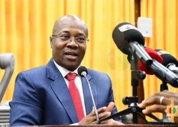 Guinée : un ministre qualifie l’opposition à la Constitution de… « Haram »