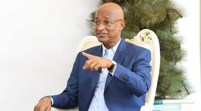 « Mascarade référendaire » : l’opposant Diallo rejette les résultats en Guinée