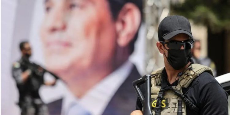 Égypte : HRW dénonce la répression des créateurs de contenu en ligne