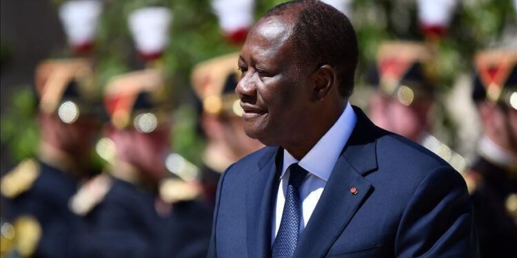 Présidentielle en Côte d’Ivoire : Ouattara mobilise à Daloa, l’opposition réprimée à Abidjan