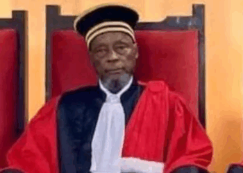 Guinée : Doumbouya confie la Cour suprême à un fidèle avant la présidentielle