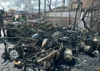 Guinée : un incendie dans une station-service à Cosa ravive le souvenir du drame du camp Alpha Yaya